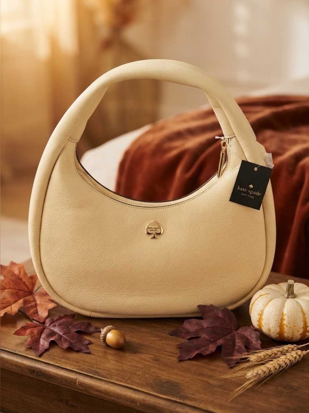 Kate Spade New York Kayla White Pebbled Leather Crescent Shoulder Bag NWT